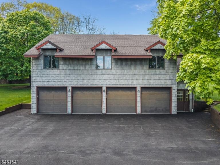 Property listing MLS 4048118 photo 21