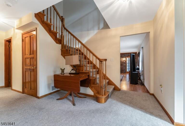 Property listing MLS 4048118 photo 27