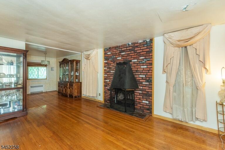Property listing MLS 4048146 photo 5