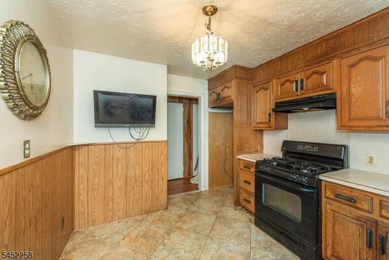 Property listing MLS 4048146 photo 9