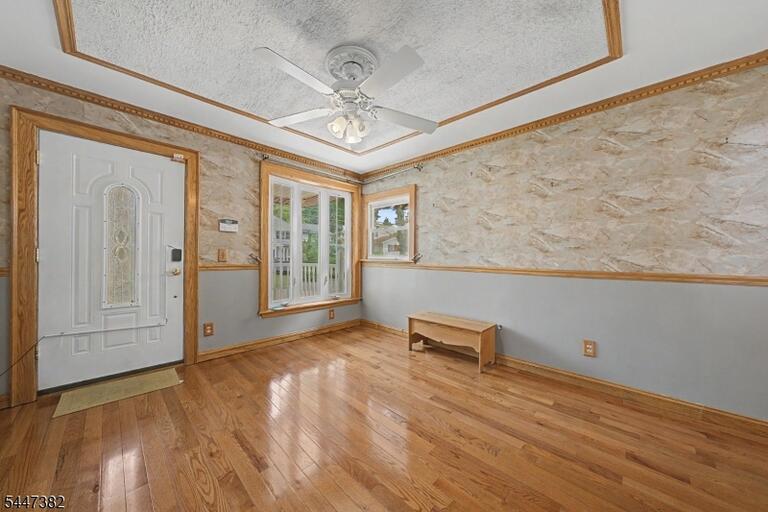 image-4048147-8.jpeg