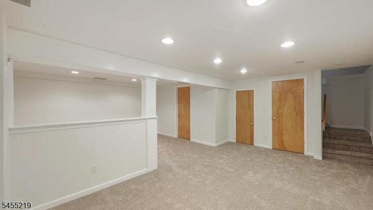 Property listing MLS 4048184 photo 21