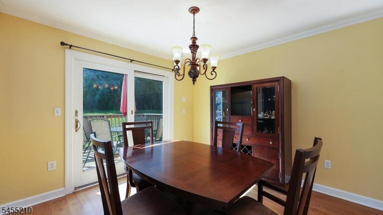 Property listing MLS 4048184 photo 6