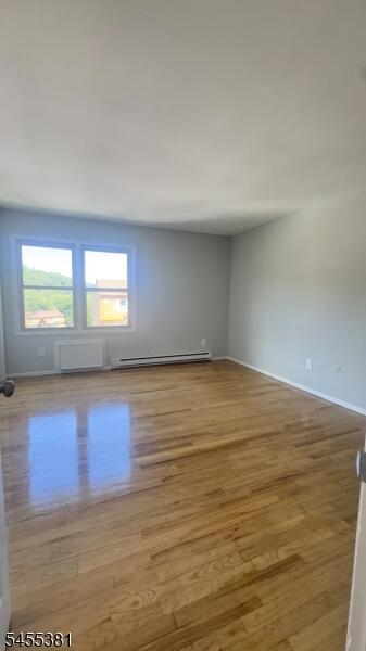 Property listing MLS 4048194 photo 4