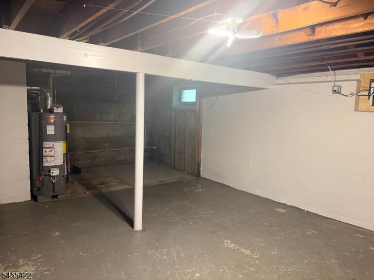 image-4048220-16.jpeg