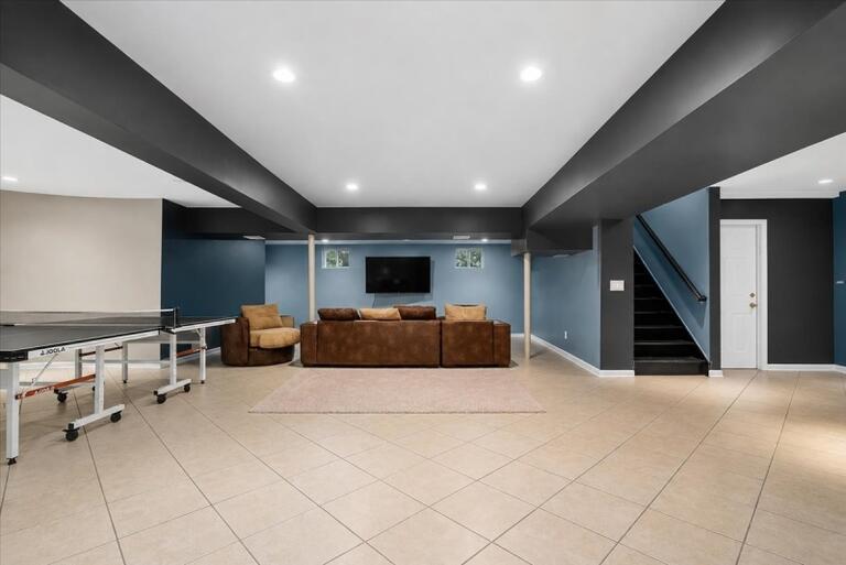 Property listing MLS 4048276 photo 28