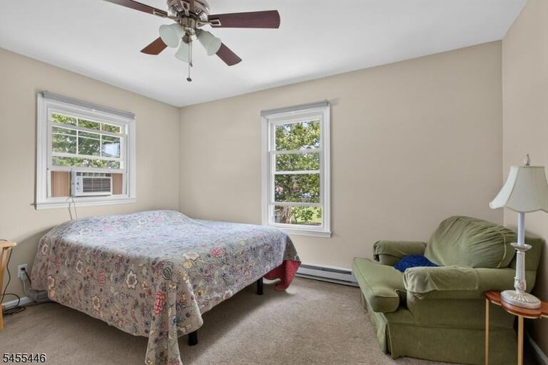 Property listing MLS 4048281 photo 41