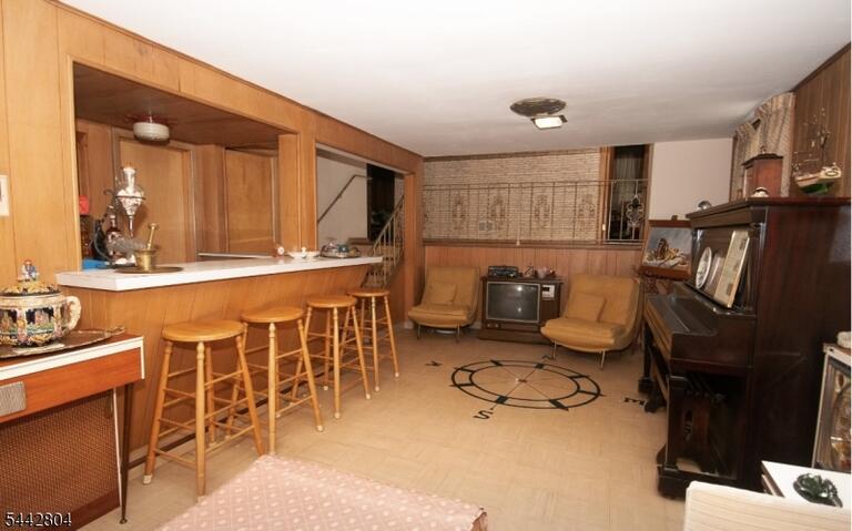Property listing MLS 4048351 photo 10