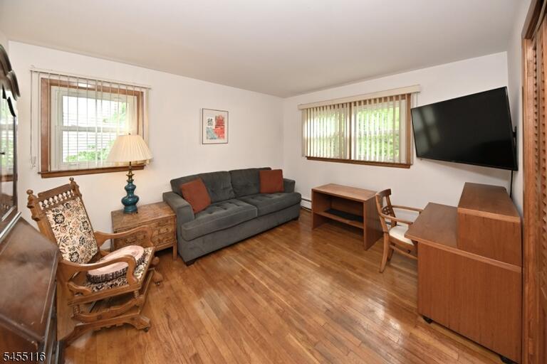Property listing MLS 4048375 photo 15
