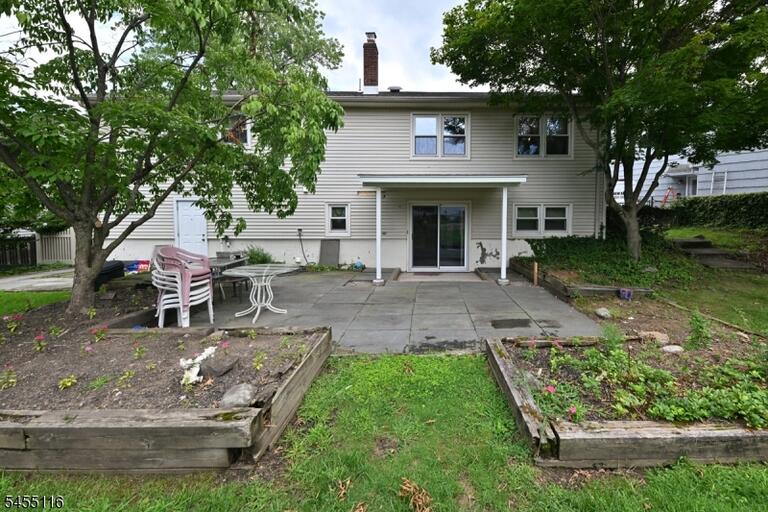 Property listing MLS 4048375 photo 23