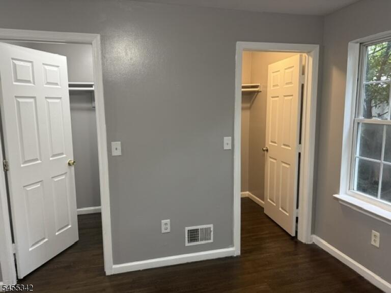 Property listing MLS 4048376 photo 3