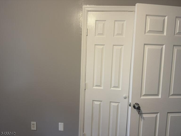 Property listing MLS 4048376 photo 7