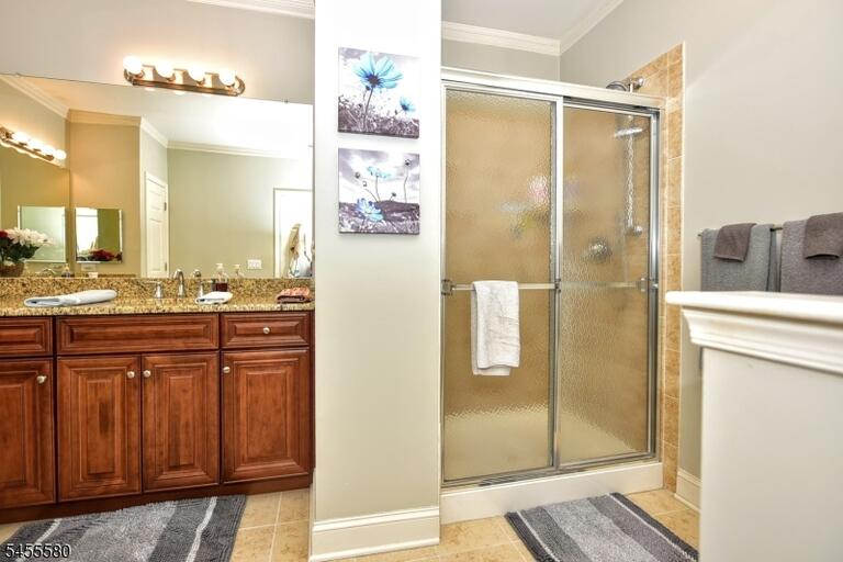 Property listing MLS 4048378 photo 18