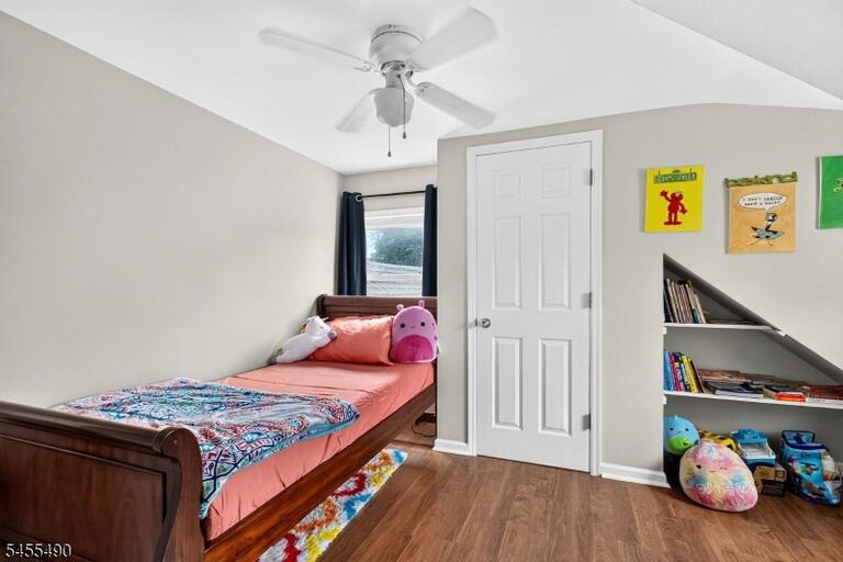 Property listing MLS 4048402 photo 14