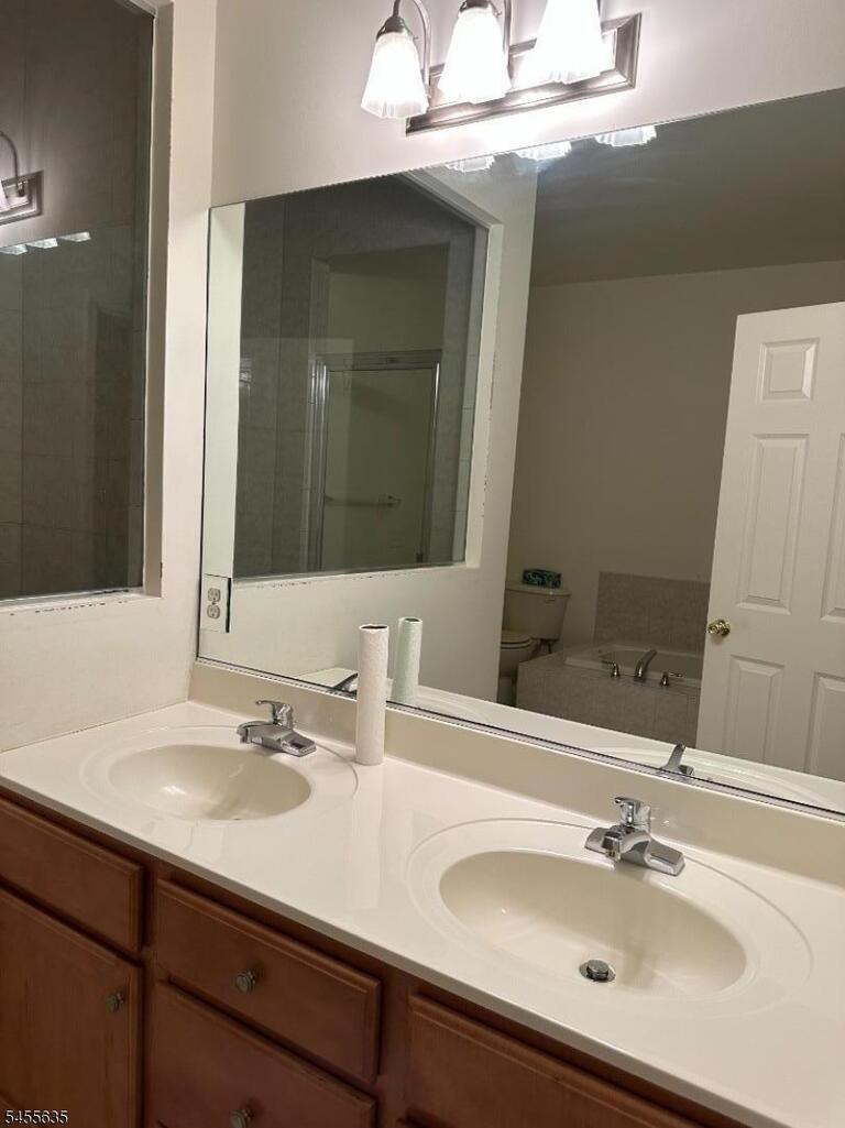 Property listing MLS 4048407 photo 9