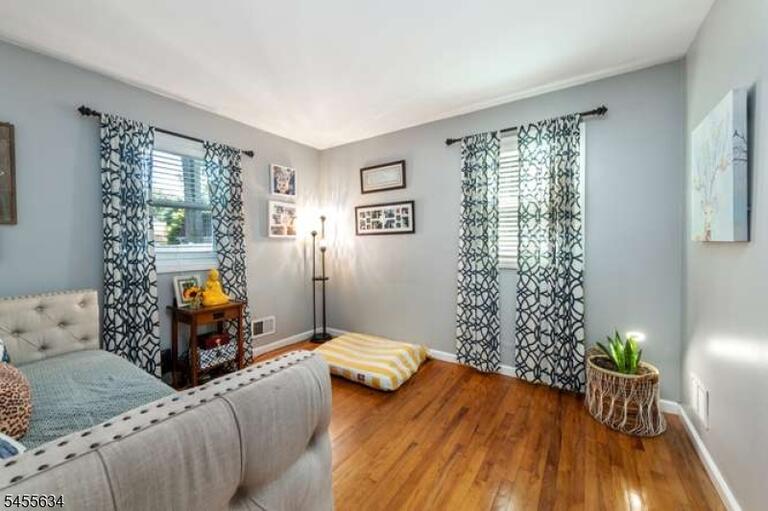 Property listing MLS 4048424 photo 19