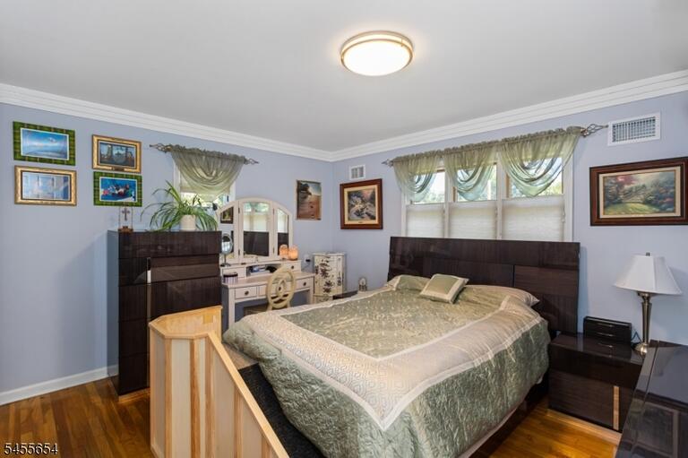 Property listing MLS 4048428 photo 11