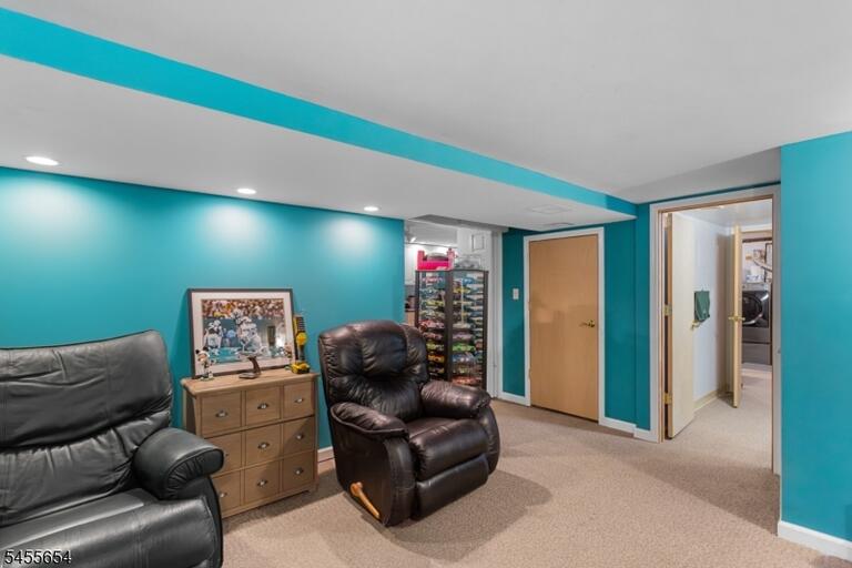 Property listing MLS 4048428 photo 18