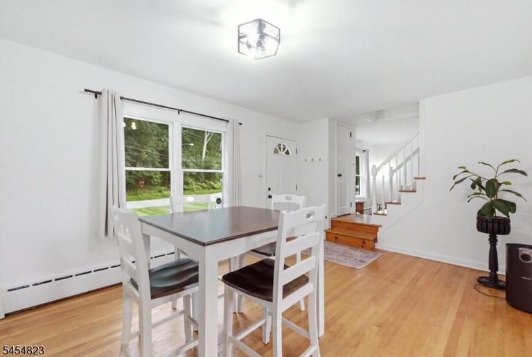 Property listing MLS 4048488 photo 11