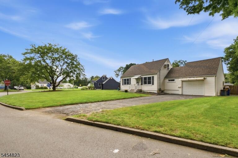 Property listing MLS 4048488 photo 6