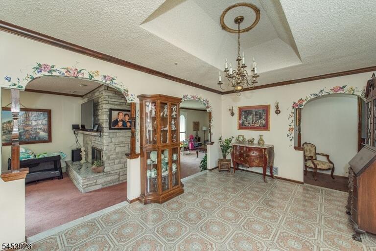 Property listing MLS 4048489 photo 19