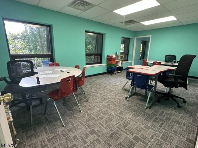 image-4048507-6.jpeg