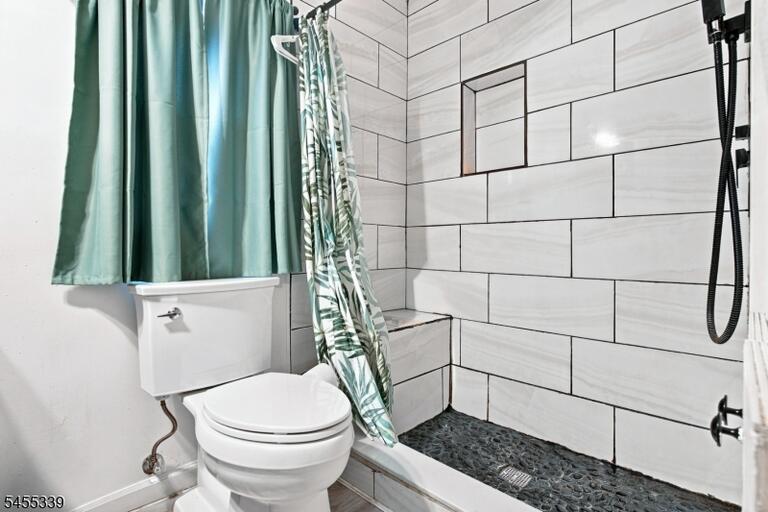 Property listing MLS 4048517 photo 14