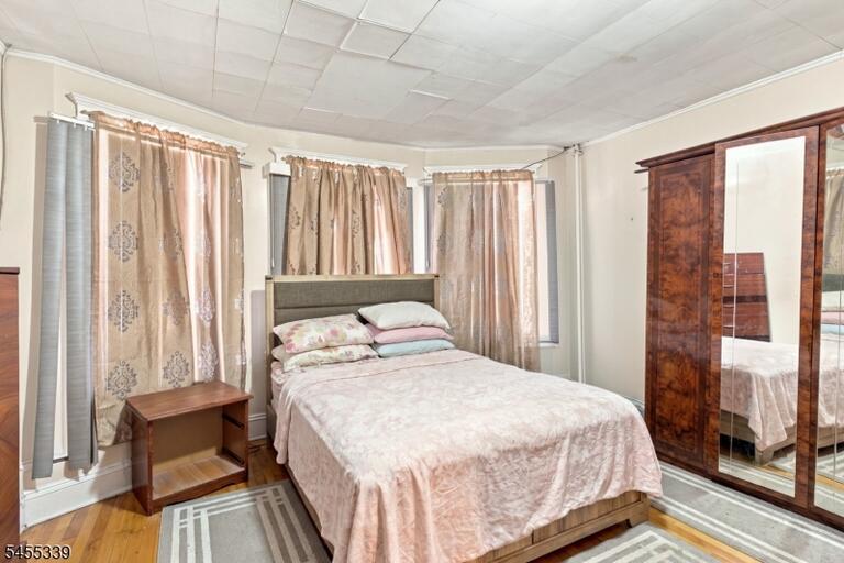 Property listing MLS 4048517 photo 25