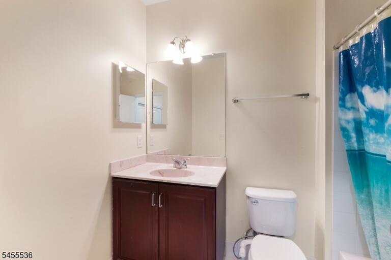 Property listing MLS 4048534 photo 20
