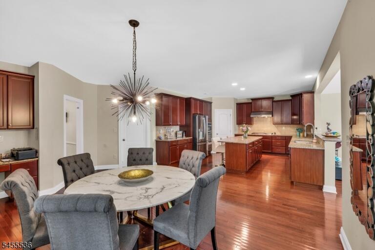 Property listing MLS 4048534 photo 8