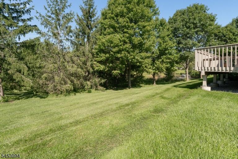 Property listing MLS 4048552 photo 35