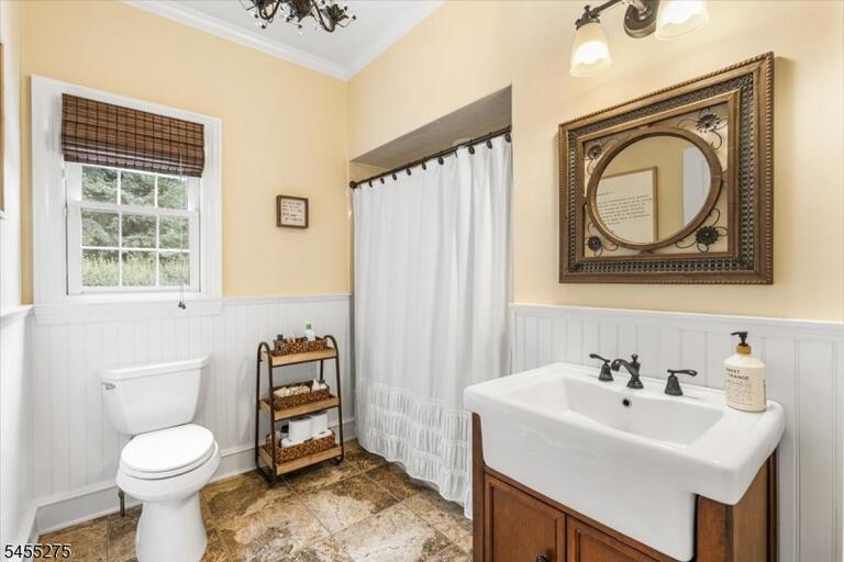 Property listing MLS 4048561 photo 22