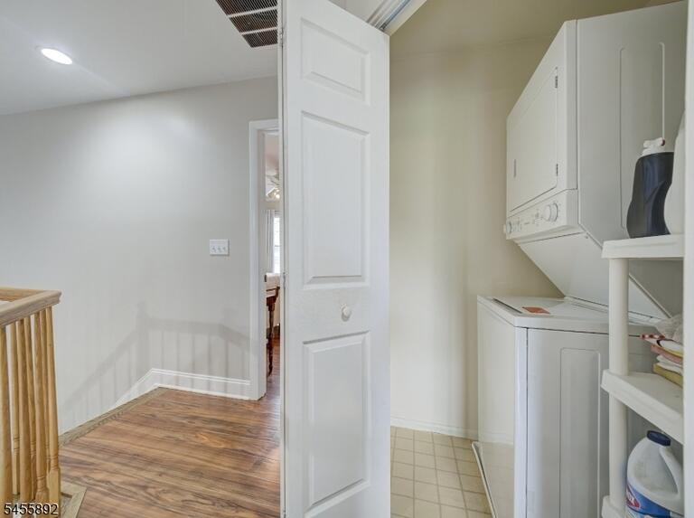 Property listing MLS 4048593 photo 15