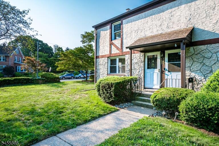 Property listing MLS 4048595 photo 7