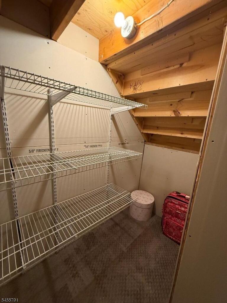 Property listing MLS 4048603 photo 36