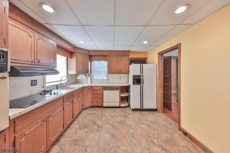 Property listing MLS 4048607 photo 18