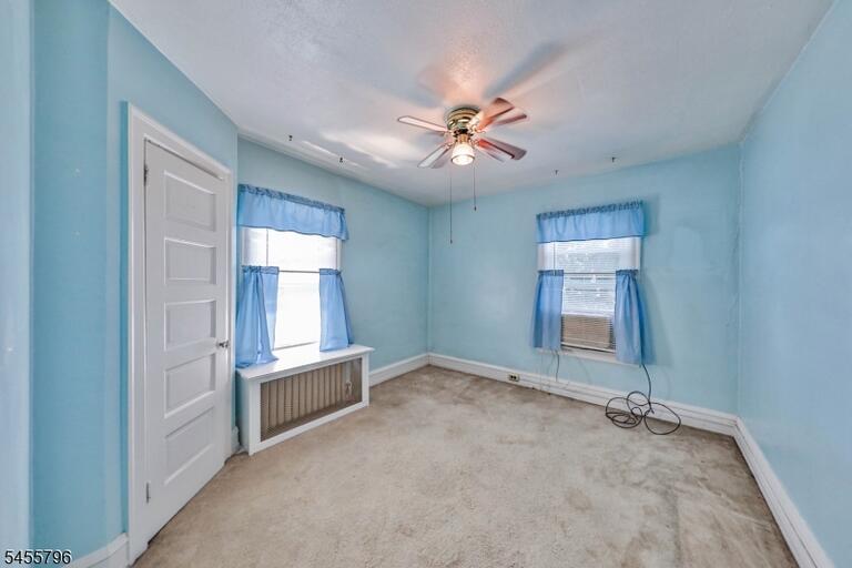 Property listing MLS 4048607 photo 24