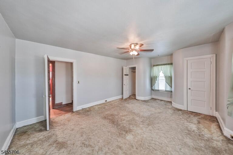 Property listing MLS 4048607 photo 28