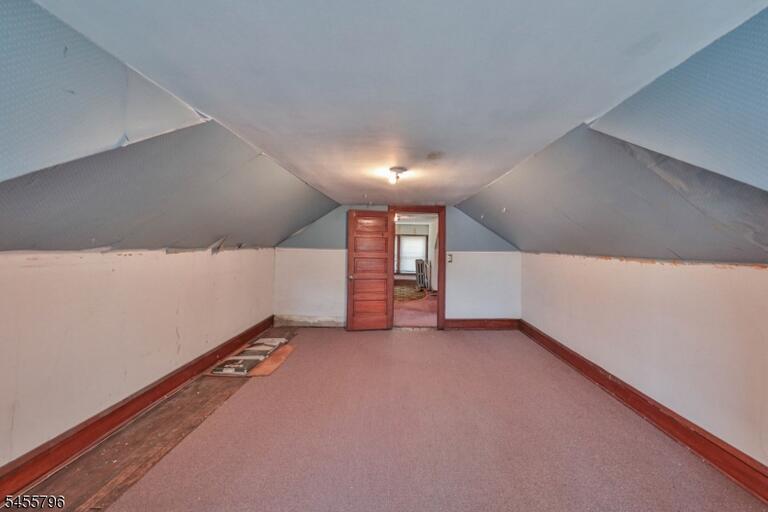 Property listing MLS 4048607 photo 34