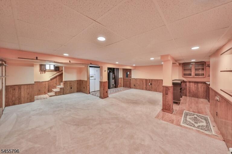 Property listing MLS 4048607 photo 39