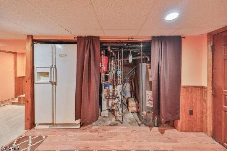 Property listing MLS 4048607 photo 43