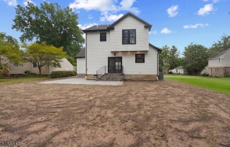 Property listing MLS 4048609 photo 4