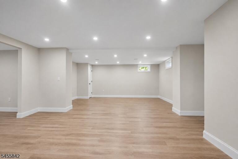 Property listing MLS 4048609 photo 43