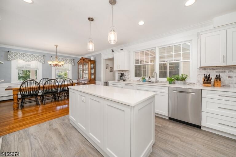 Property listing MLS 4048624 photo 17