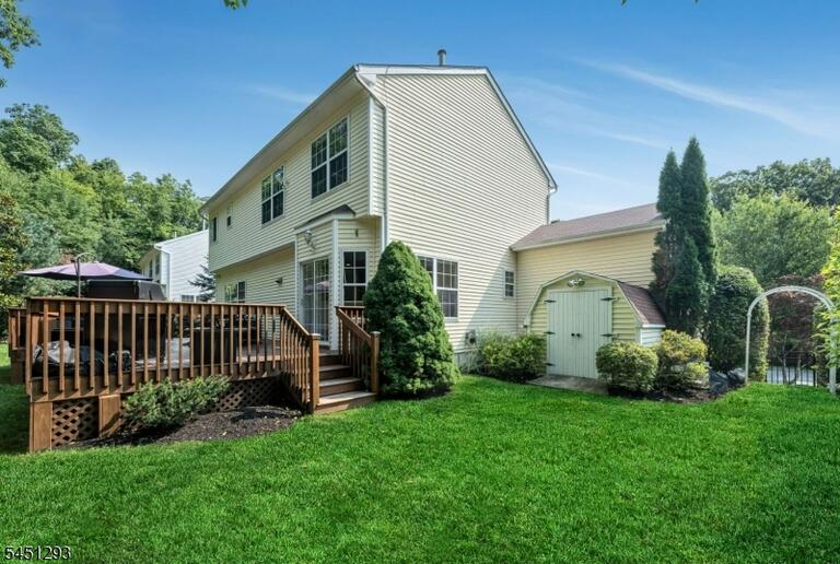 Property listing MLS 4048626 photo 39