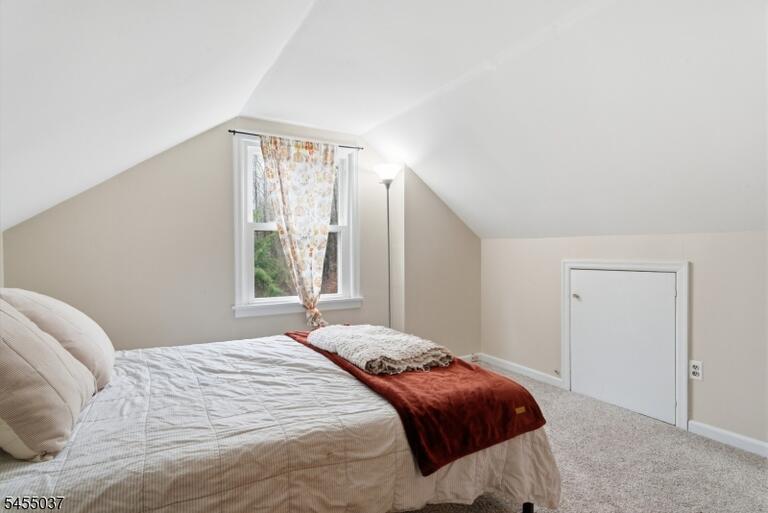 Property listing MLS 4048629 photo 28
