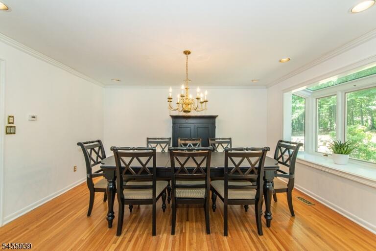 Property listing MLS 4048630 photo 10