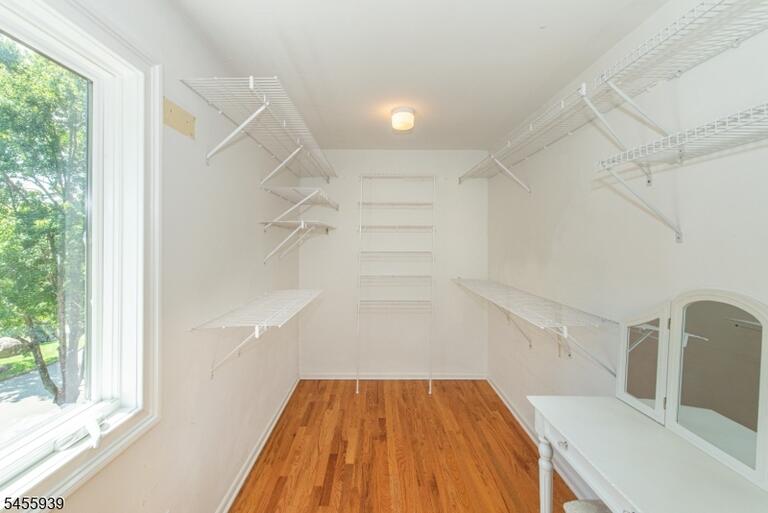 Property listing MLS 4048630 photo 19