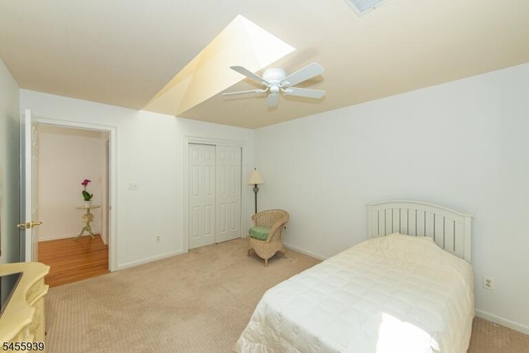 Property listing MLS 4048630 photo 26