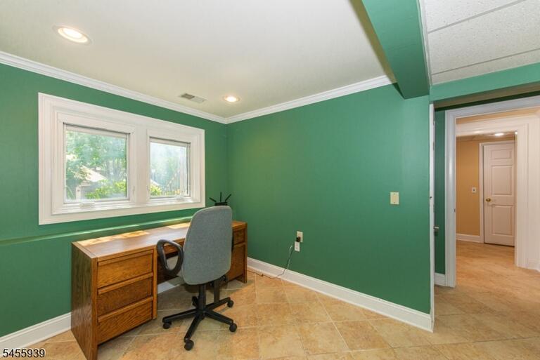 Property listing MLS 4048630 photo 29